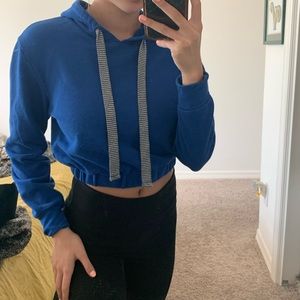Cropped hoodie